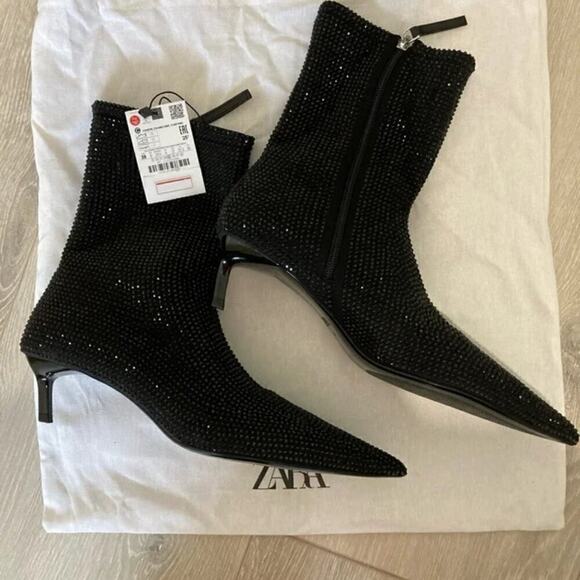 ZARA Black Pointed Toe Rhinestone Ankle Boots NWT – Size 6.5 & 8 - Picture 10 of 16